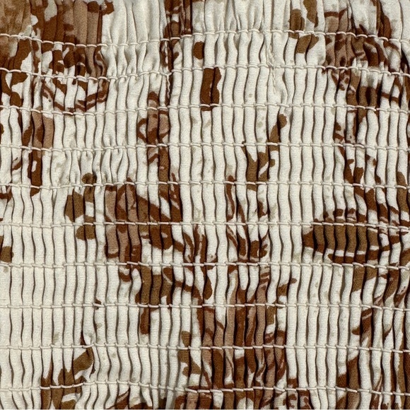 Abercrombie & Fitch ruched tiny top, large, lightweight, summer, outdoors - Picture 4 of 12